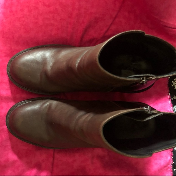 💜 SPECIAL! Dr Marten Magdalena size 9 US women’s gently used lovely!🦆 - Picture 4 of 7